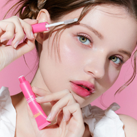 생기 가득 핑크 세럼으로 속눈썹 촘촘 케어