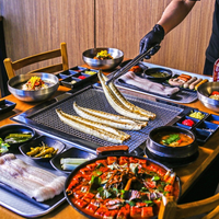 [장어 2인분 (700g 내외) + 후식 식사] (7만원 내외)
