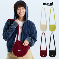 마크니 몽글 파우치 크로스백